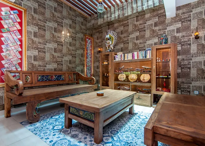 Rhadana Hotel